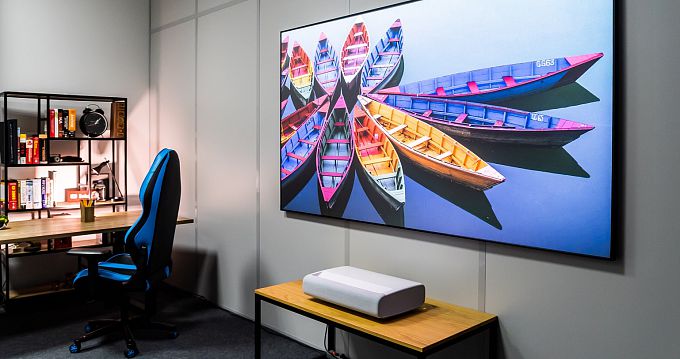 Лазерный проектор Samsung The Premiere LSP9T в комплекте с ALR экраном 100" Black Code UST 0.8 (EU, без Смарт ТВ)