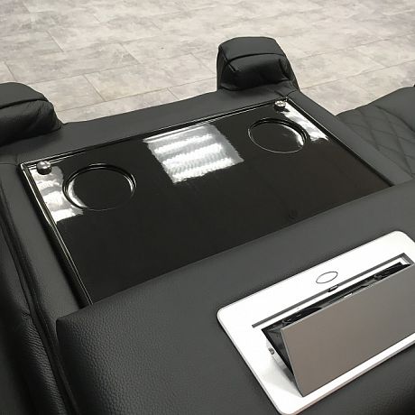 Комплект из 2-x моторизованных кресел реклайнеров 7Seats Diamond Console Comfort Edition Black (кожа/пвх)