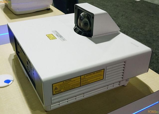 Лазерный ультракороткофокусный проектор Epson EH-LS500W
