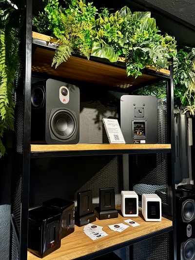 Акустика Aperion Audio и супертвиттеры