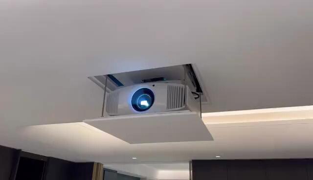 Лифт для проектора Global Lift EDJ-800+ (для JVC NZ, Sony VW/XW)