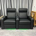 Комплект из 2-х моторизированных кресел-реклайнеров 7Seats Forza Comfort Edition (3 подлокотника) кожа/пвх SALE из шоу-рума
