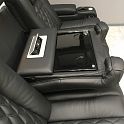 Комплект из 2-x моторизованных кресел реклайнеров 7Seats Diamond Console Comfort Edition Black (кожа/пвх) SALE из шоу-рума