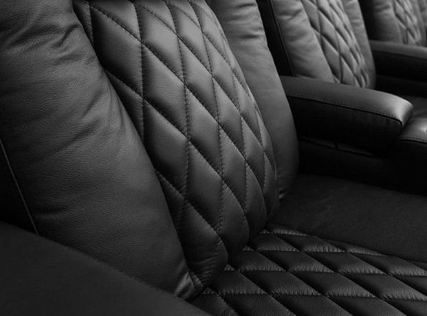 Комплект из 2-x моторизованных кресел 7Seats Diamond (Loveseat) кожа/пвх