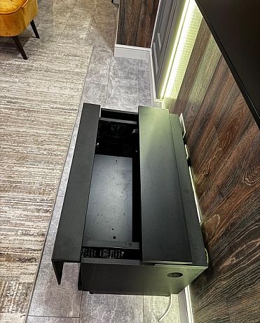Моторизованная консоль для ультракороткофокусных лазерных проекторов Intelligent DIY Console MKII Black (для настенных экранов)