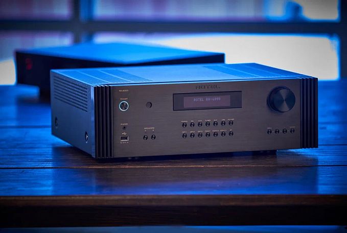 Стерео усилитель Rotel RA-6000 black