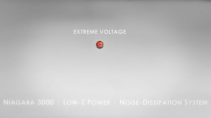 Фильтр питания AudioQuest Niagara 3000 (7 розеток)