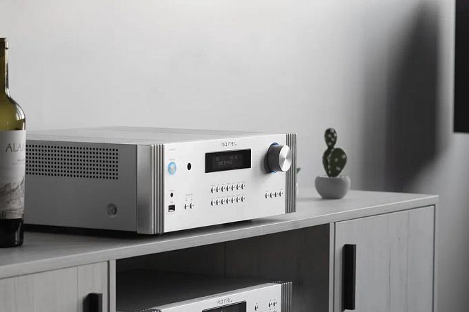 Стерео усилитель Rotel RA-6000 silver