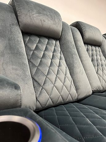 Комплект из 2-x моторизованных кресел 7Seats Diamond Console Edition (ткань)