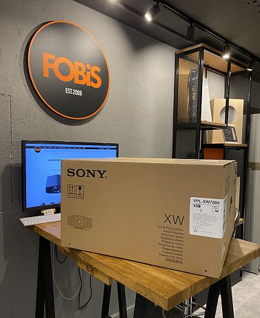 Лазерный 4K проектор Sony VPL-XW7000 black