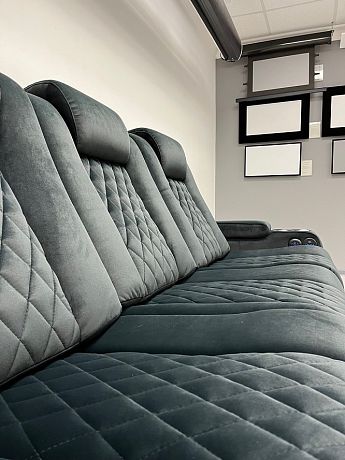 Комплект из 2-x моторизованных кресел 7Seats Diamond Console Edition (ткань)