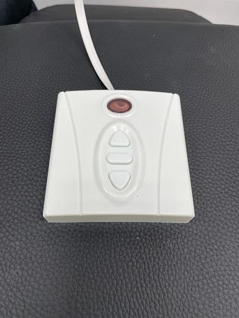 Моторизованный экран Elunevision Titan Tab-Tensioned EV-T2-106-1.2 132*234 Cinema White (SALE из шоу-рума)