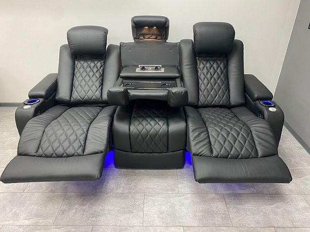 Комплект из 2-x моторизованных кресел 7Seats Diamond Console Edition White (кожа/пвх)