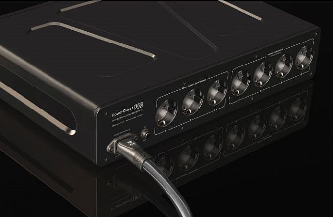 Сетевой кондиционер AudioQuest PowerQuest 303 (7 розеток)