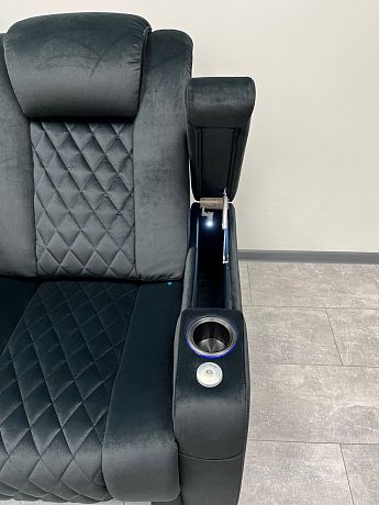Комплект из 2-x моторизованных кресел 7Seats Diamond Console Edition (ткань)