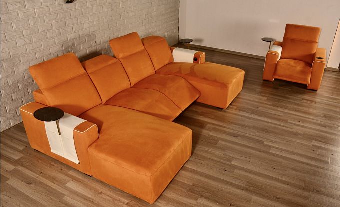 Моторизованное кинотеатральное кресло-реклайнер 7Seats Gravity (ткань)