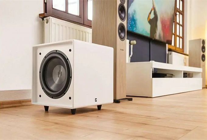 Активный сабвуфер Aperion Audio Bravus II 12D Pure White