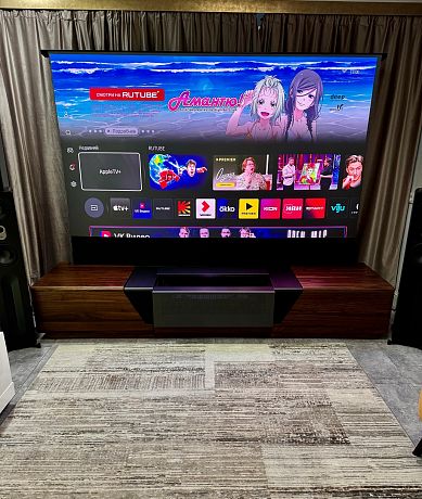 Моторизованная тумба с экраном для ультракороткофокусных лазерных проекторов Classic Invisible Cabinet-100 Walnut (SALE из шоу-рума)