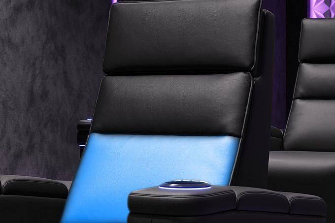 Комплект из 4-x моторизованных кресел 7Seats Lambro GT Carbon (Loveseat center) Alcantara