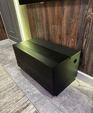 Моторизованная консоль для ультракороткофокусных лазерных проекторов Intelligent DIY Console MKII Black (для настенных экранов)