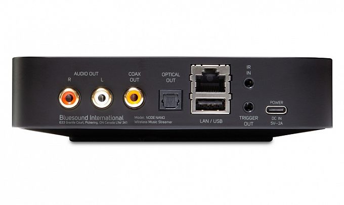 Сетевой мультирумный аудио плеер Bluesound NODE Nano N030 black