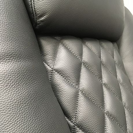 Комплект из 2-x моторизованных кресел 7Seats Diamond Console Edition White (кожа/пвх)