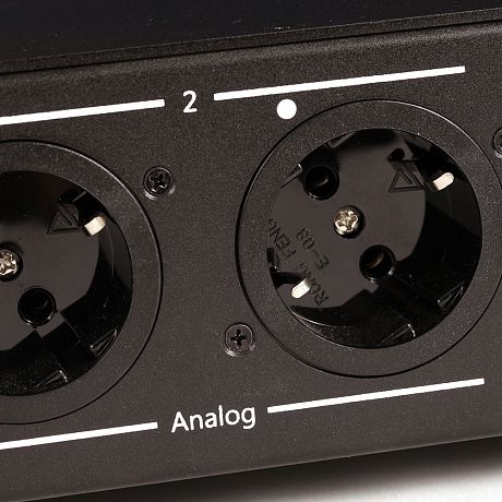 Консоль чистого питания POWERGRIP YG-2 (6 розеток)