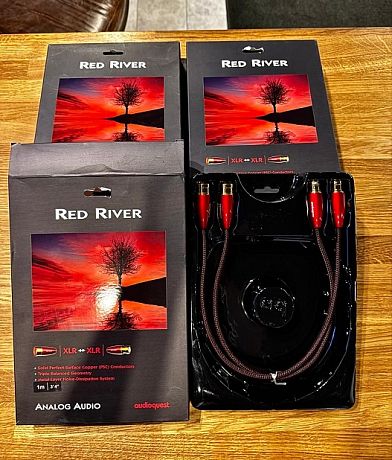 XLR - XLR  AudioQuest Red River 0.5 м (пара) SALE из демозала