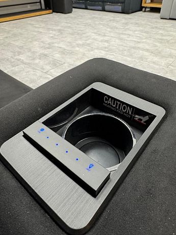 Комплект из 2-x моторизованных кресел 7Seats Lambro GT Carbon (3 подлокотника) Alcantara