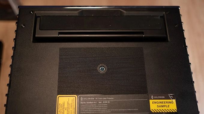 Лазерный проектор Valerion VisionMaster Pro 2