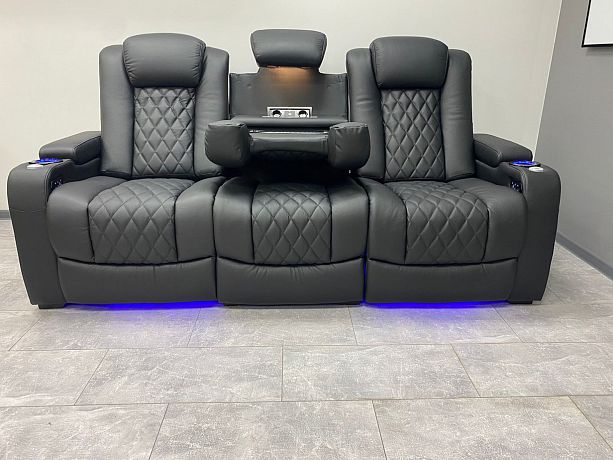 Комплект из 2-x моторизованных кресел 7Seats Diamond Console Edition Black (кожа/пвх)