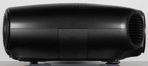 Проектор Epson EH-LS10000, правая поверхность