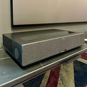 Ультракороткофокусный лазерный 3D 4K проектор Formovie Theater Premium (Google TV)